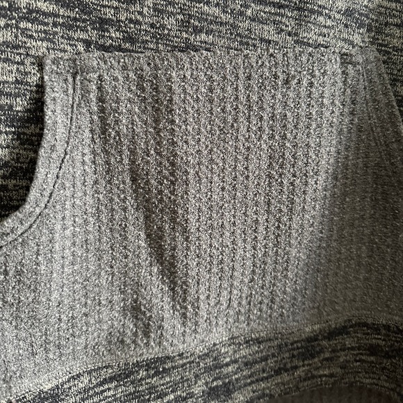 SOFT SURROUNDINGS | Cowl Neck Waffle Back Pullover Sweatshirt | Size L - Picture 2 of 5